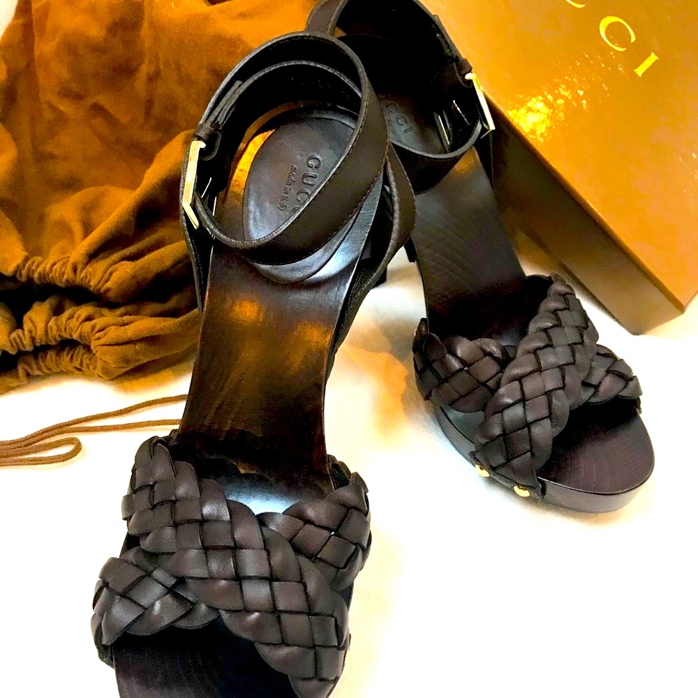 Authentic GUCCI Sandals Gorgeous! - Picture 3 of 6